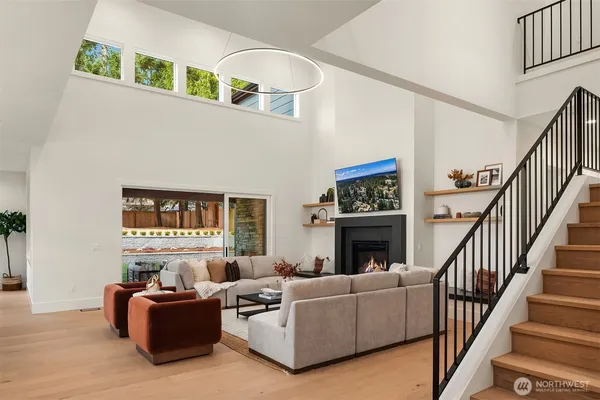 $3,375,000 | 1917 166th Place Northeast, Bellevue, WA 98008