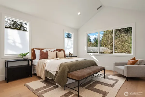 $3,375,000 | 1917 166th Place Northeast, Bellevue, WA 98008