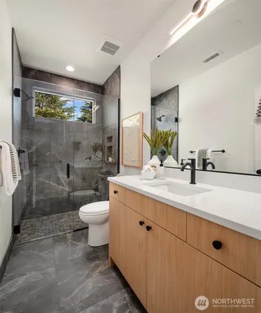 $3,375,000 | 1917 166th Place Northeast, Bellevue, WA 98008