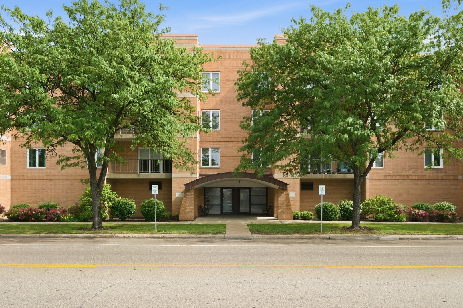 7414 West Irving Park Road, Unit 305 Norridge, IL 60706 - Photo 1 of 20