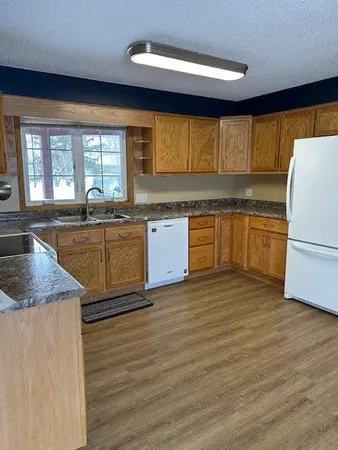 $269,900 | 1124 River Drive Northeast, Red Lake Falls, MN 56750