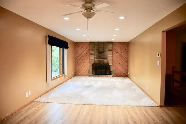 $279,500 | 1124 River Drive Northeast, Red Lake Falls, MN 56750