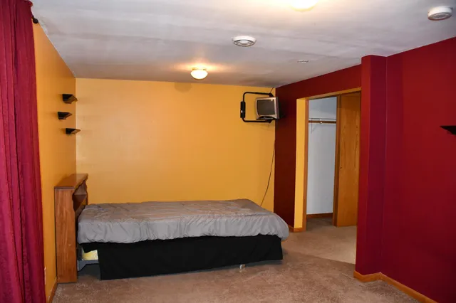 $279,500 | 1124 River Drive Northeast, Red Lake Falls, MN 56750