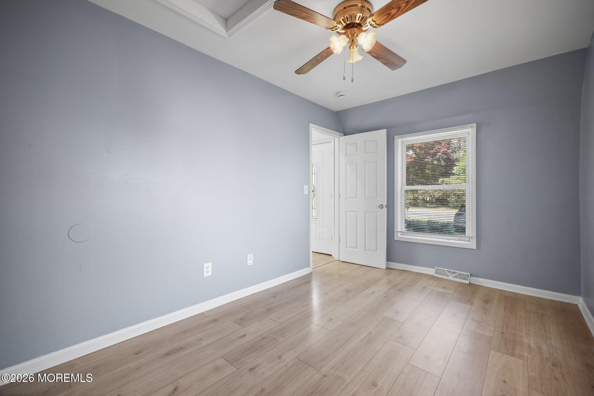 804 Nutswamp Road, Unit FRONT Red Bank, NJ 07701 - Photo 17 of 23 Bed #1