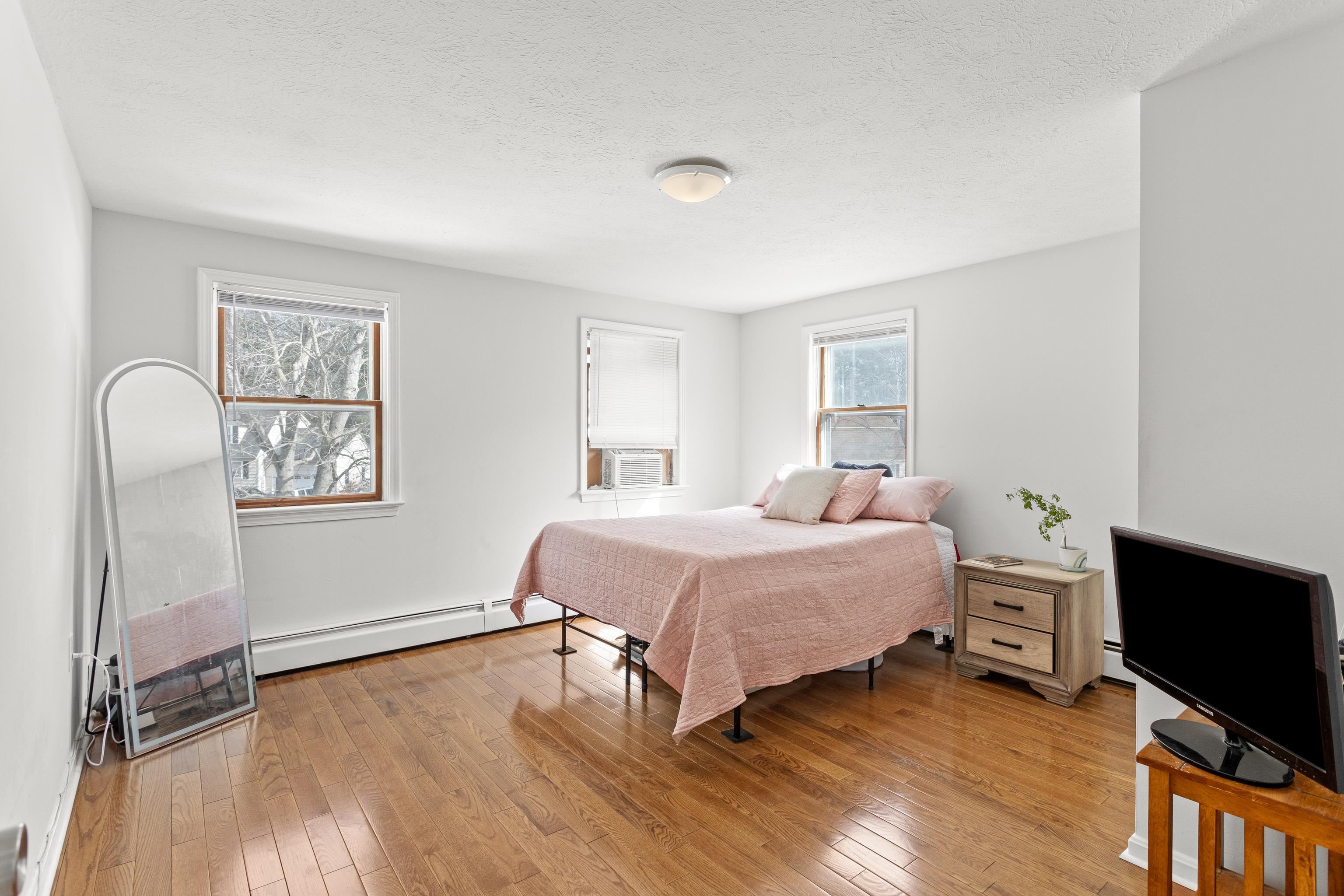 83 Northeast Village Road Concord, NH 03301 - Photo 27 of 49