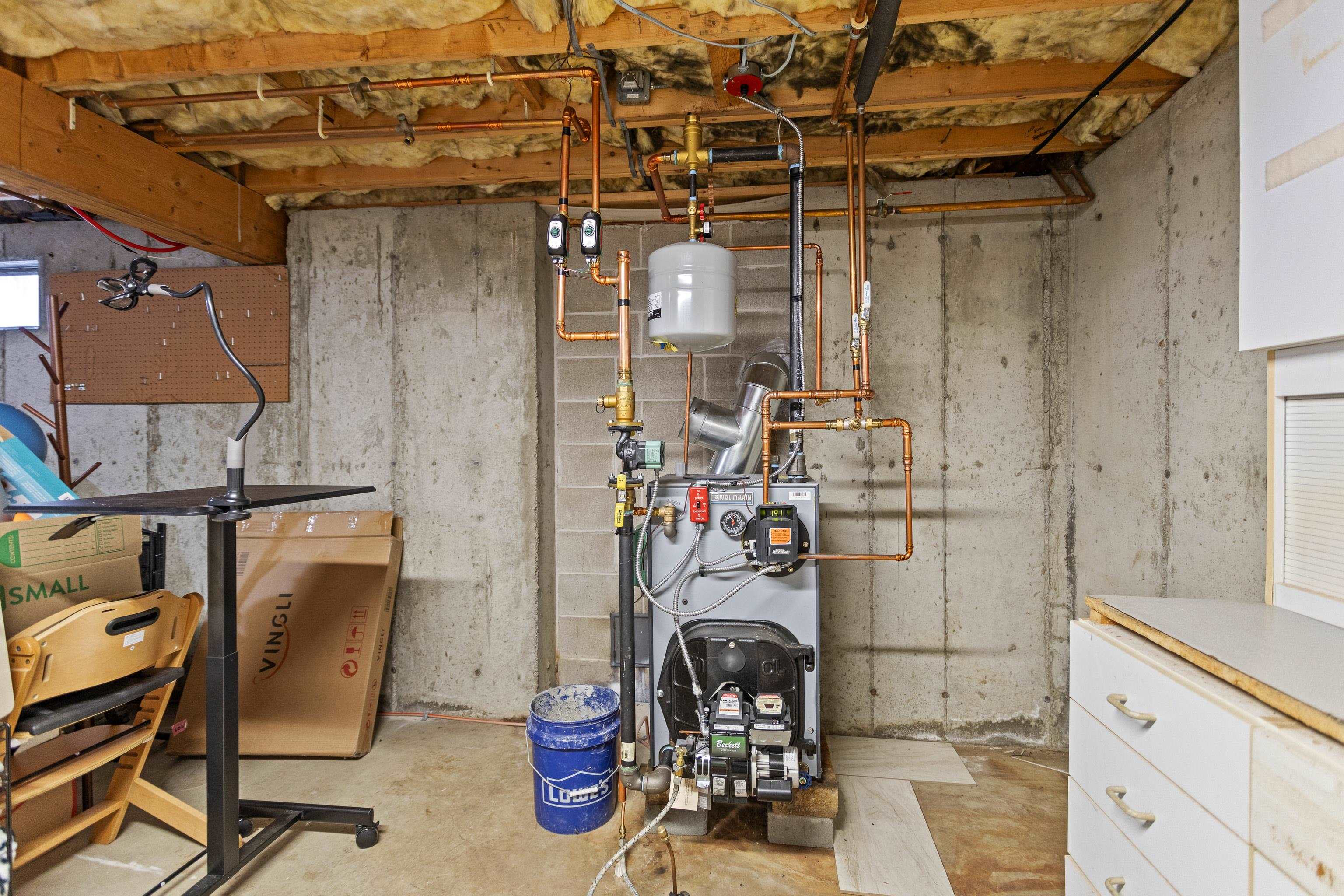 83 Northeast Village Road Concord, NH 03301 - Photo 35 of 49