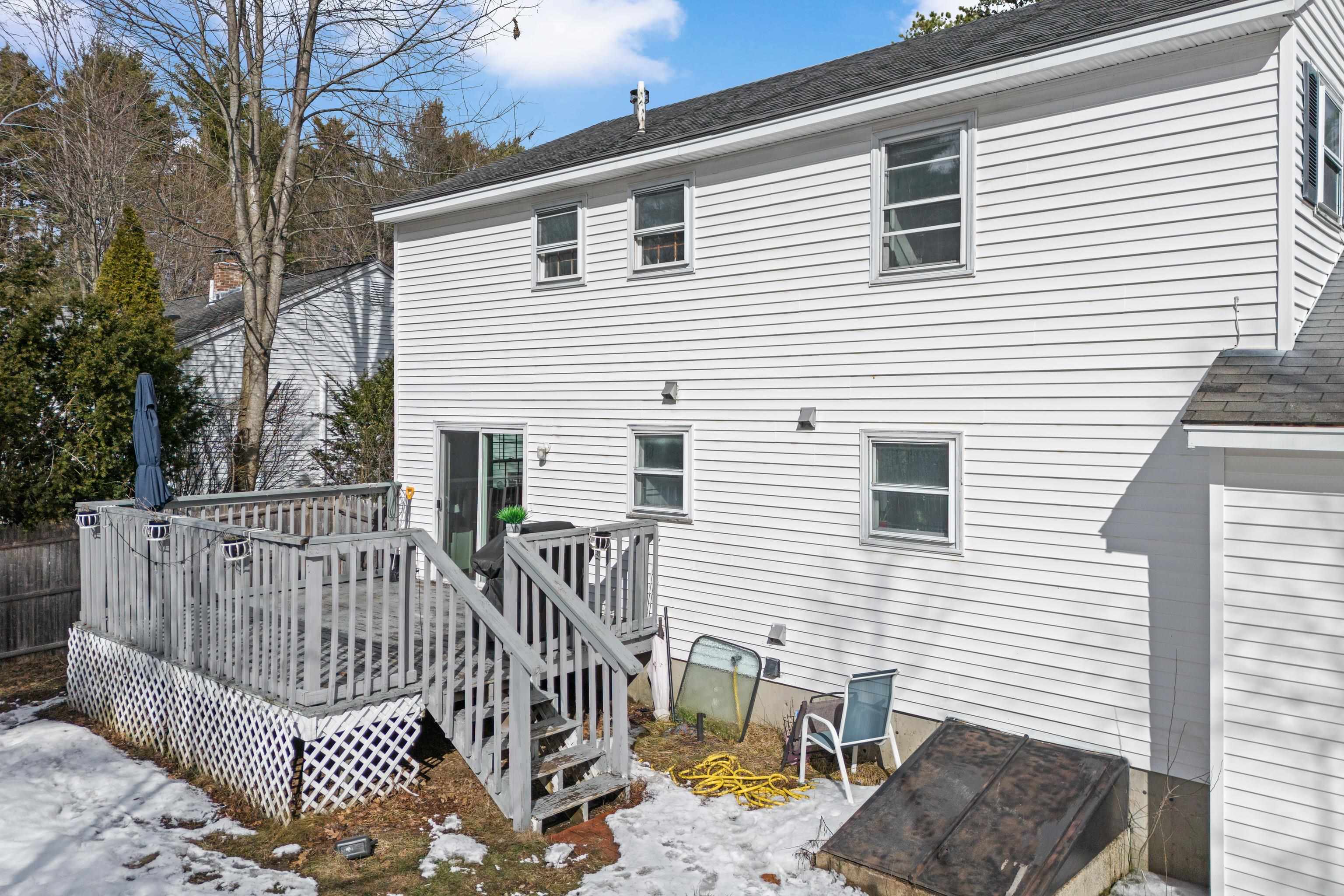 83 Northeast Village Road Concord, NH 03301 - Photo 40 of 49