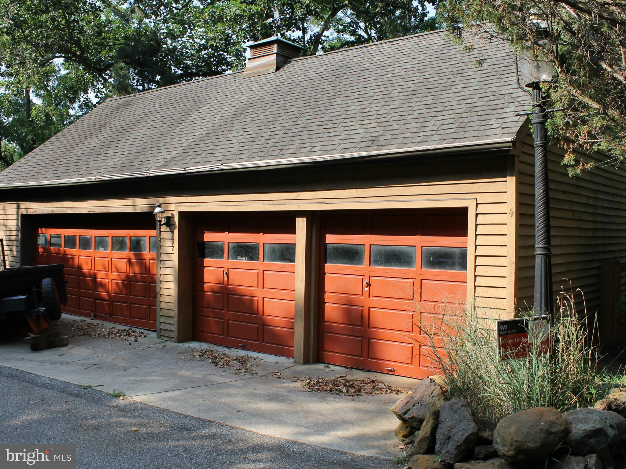 4 West Severn Ridge Road Annapolis, MD 21409 - Photo 3 of 30 Exterior (General)
