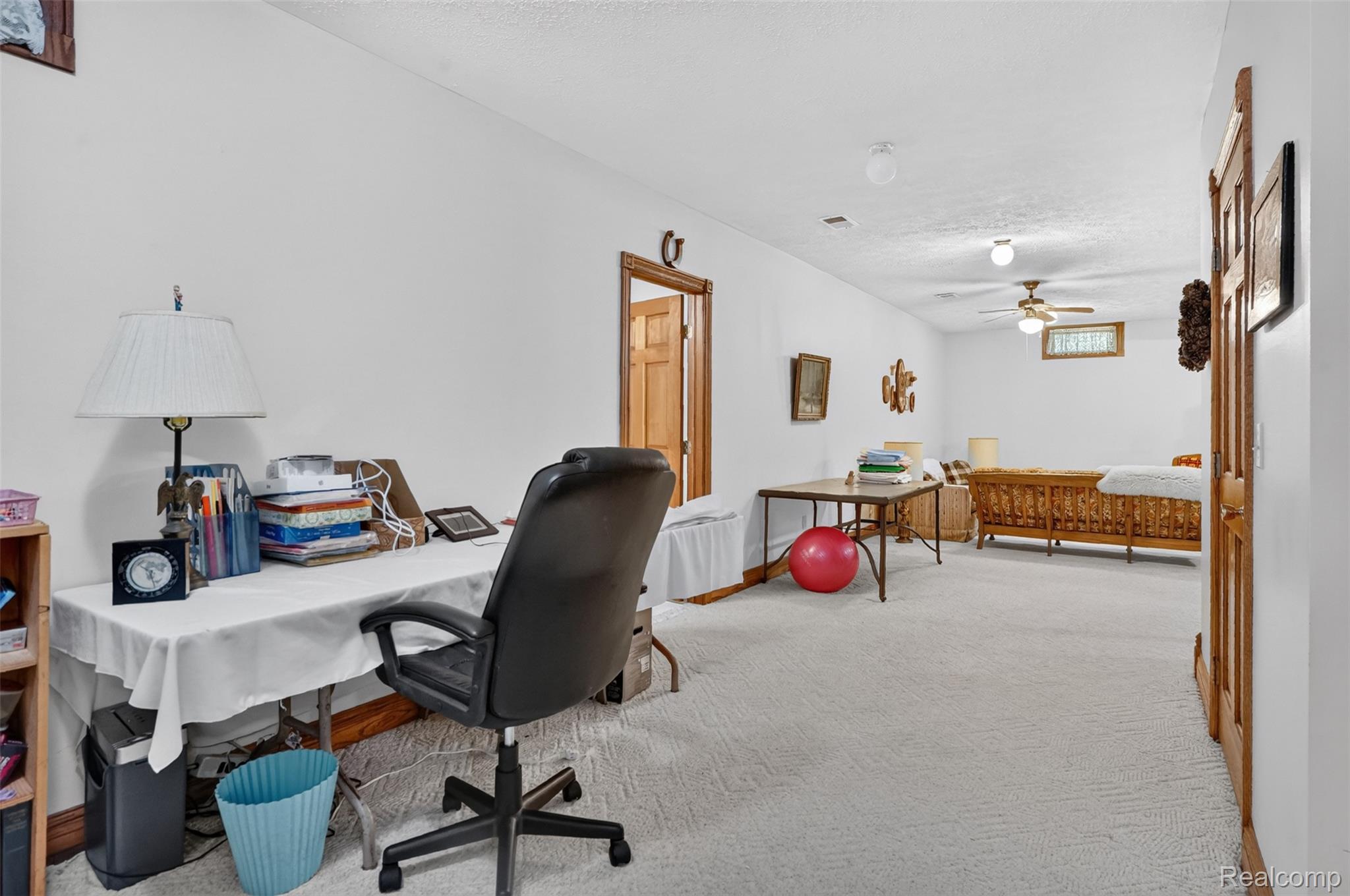 1919 Fox Ridge Drive Howell, MI 48843 - Photo 30 of 42 DSC09726.jpg