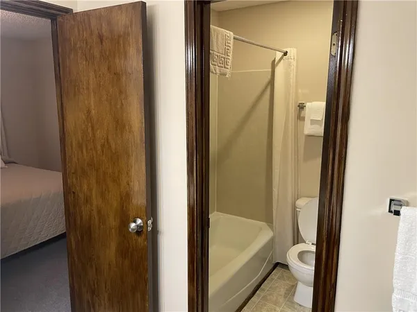 $1,000 | 27243 Snead Drive, Unit 205, Abita Springs, LA 70420