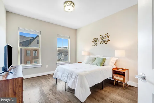 $3,850 | 7770 Belvale Drive, Alexandria, VA 22315