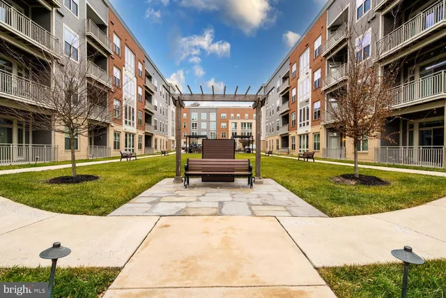 $3,850 | 7770 Belvale Drive, Alexandria, VA 22315