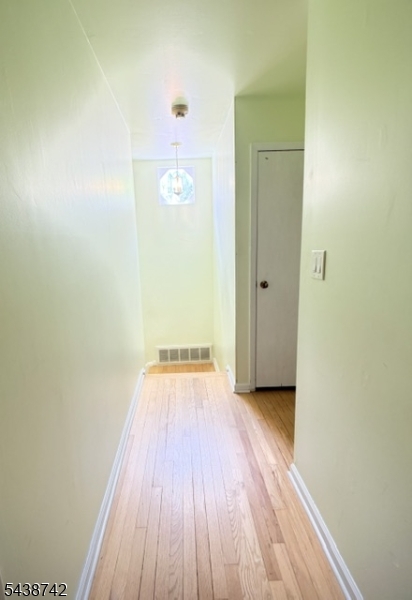 13 Greenwich Road Edison, NJ 08820 - Photo 11 of 19