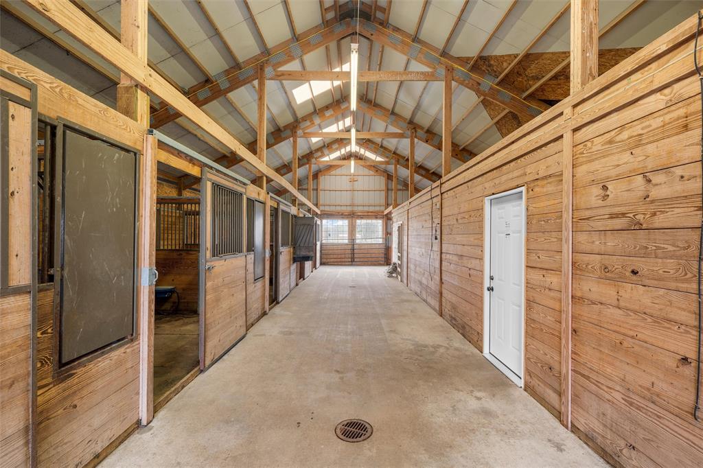 282 County Road 255 Reagan, TX 76680 - Photo 9 of 28 a view of a porch
