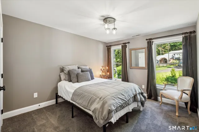 $698,600 | 51 Hendricks Lane, Simsbury, CT 06070