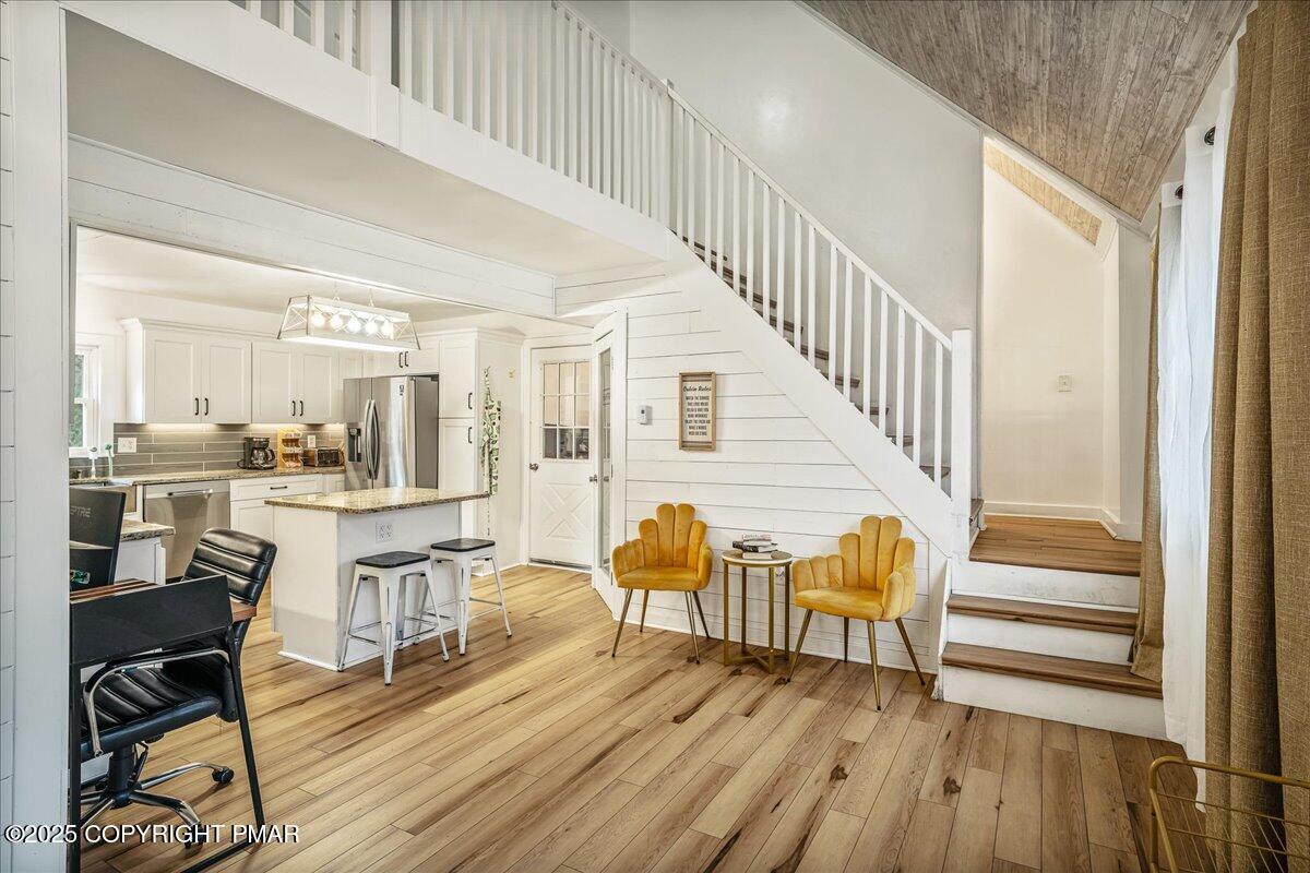 1591 Clover Road Long Pond, PA 18334 - Photo 16 of 44 27-HomeView_Media-1591_Clover_Rd