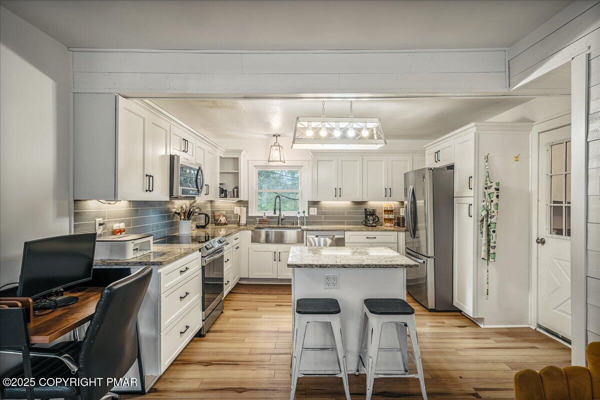 1591 Clover Road Long Pond, PA 18334 - Photo 18 of 44 29-HomeView_Media-1591_Clover_Rd