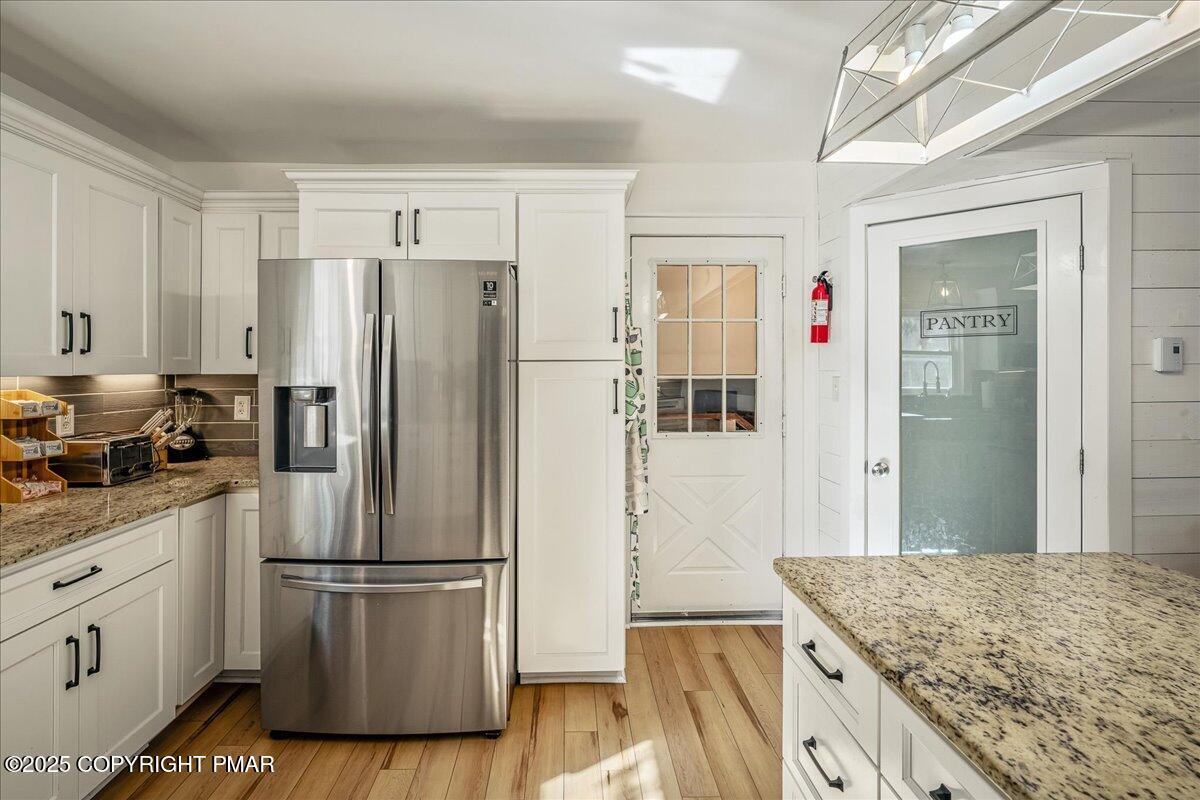 1591 Clover Road Long Pond, PA 18334 - Photo 22 of 44 33-HomeView_Media-1591_Clover_Rd