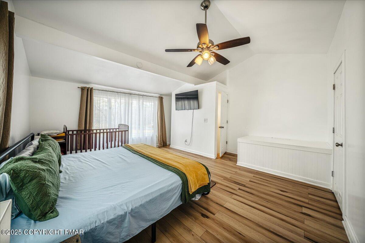 1591 Clover Road Long Pond, PA 18334 - Photo 28 of 44 39-HomeView_Media-1591_Clover_Rd