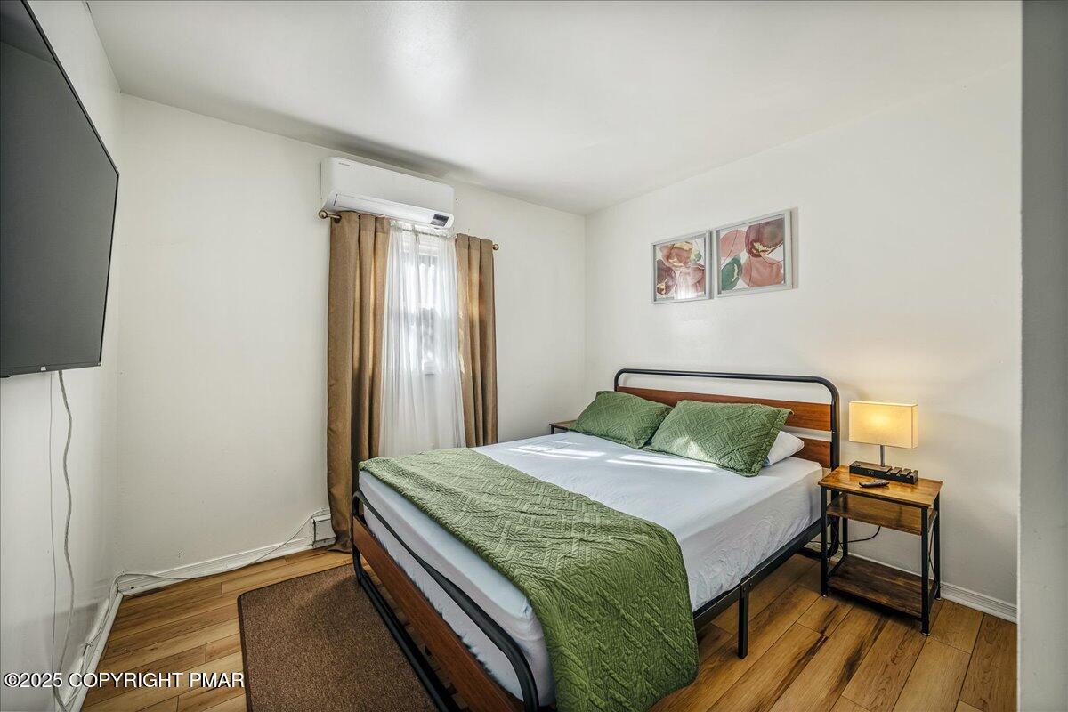 1591 Clover Road Long Pond, PA 18334 - Photo 32 of 44 43-HomeView_Media-1591_Clover_Rd