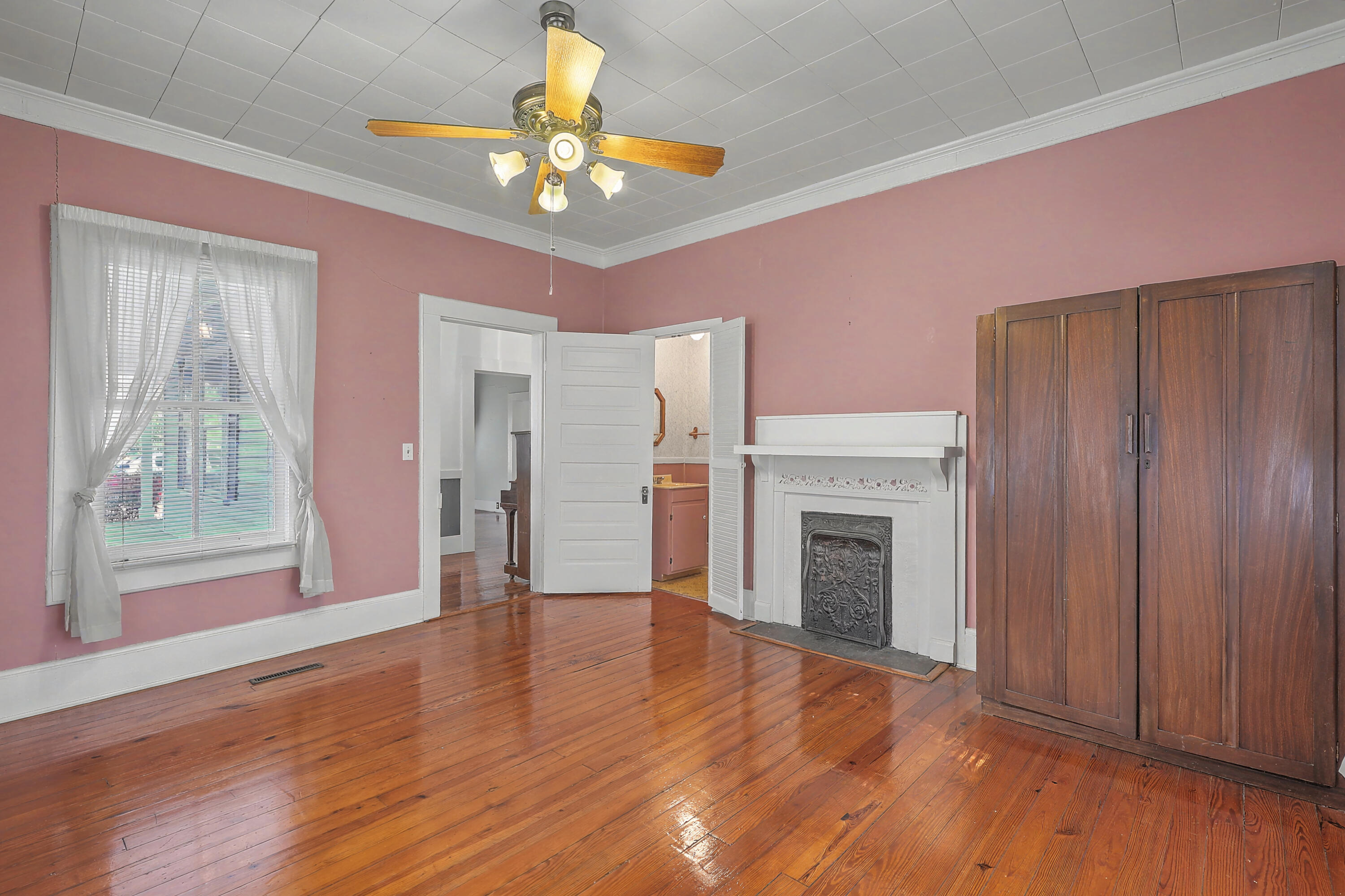 427 Carn Street Walterboro, SC 29488 - Photo 14 of 46 14_0W7A4794_795_796_797_798_799_800