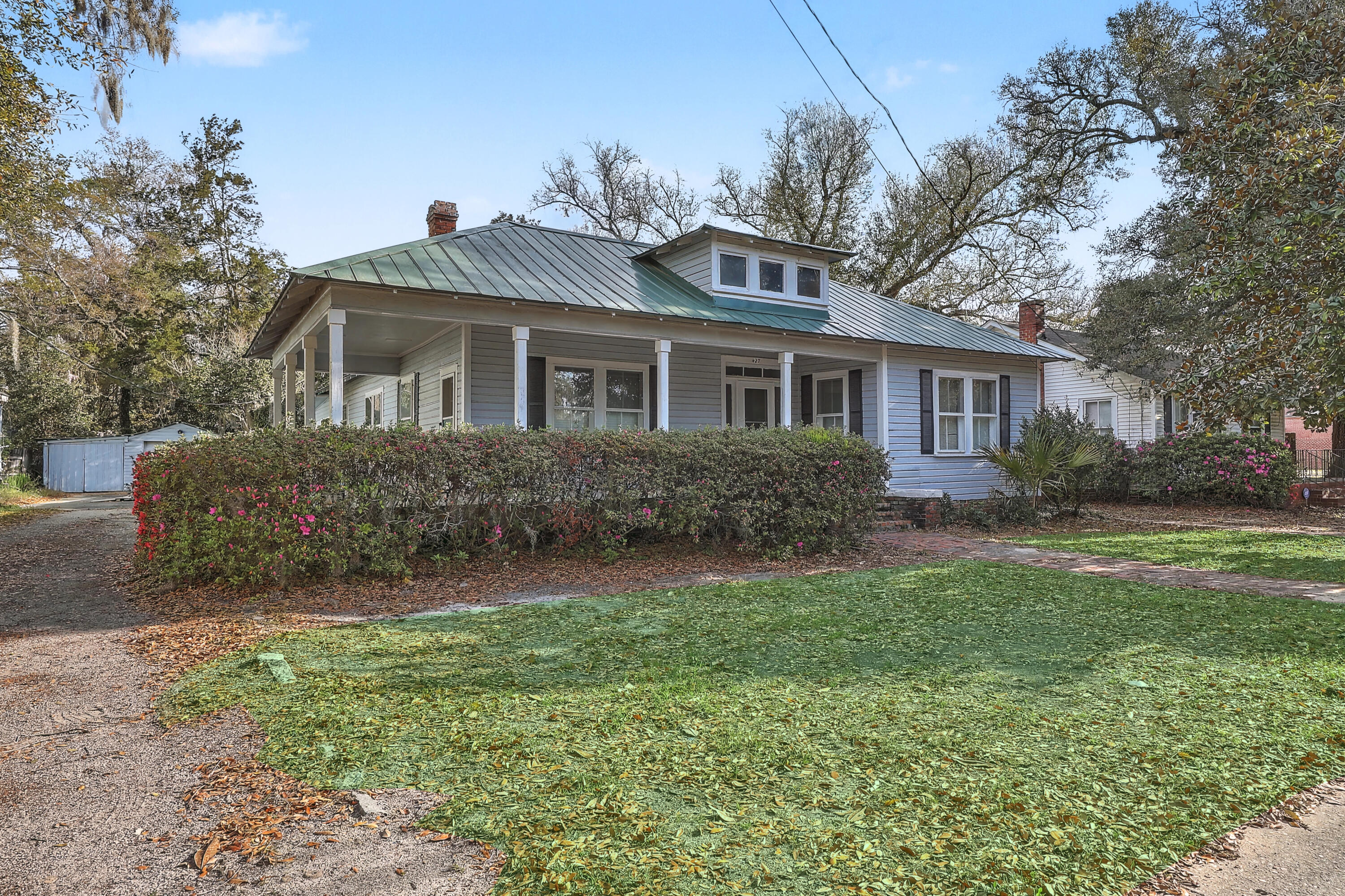 427 Carn Street Walterboro, SC 29488 - Photo 2 of 46 02_0W7A4710_1_2_3_4_5_6