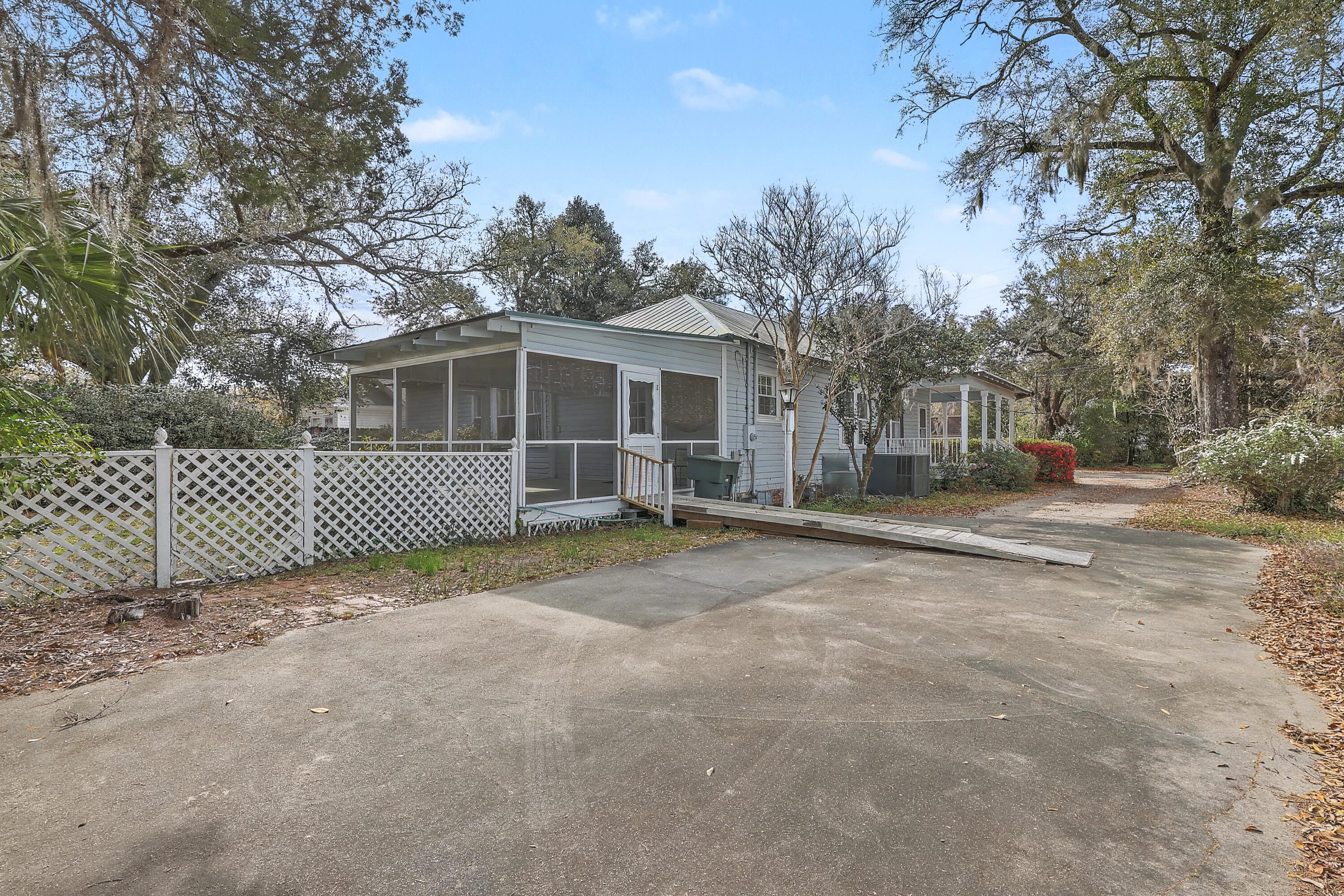 427 Carn Street Walterboro, SC 29488 - Photo 43 of 46 43_0W7A4997_4998_4999_5000_5001_5002_500