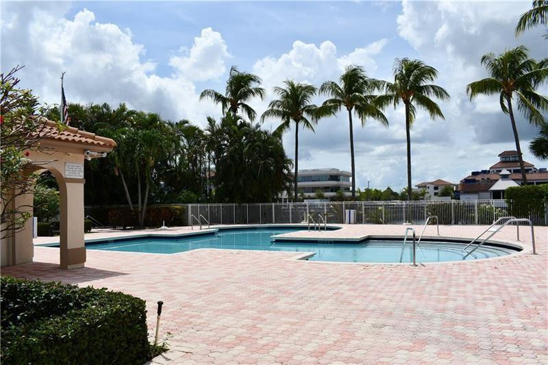 6599 Via Regina, Unit 3 Boca Raton, FL 33433 - Photo 35 of 42 Photo 35