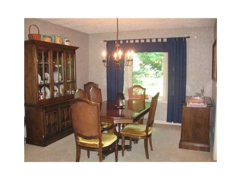 8333 Rahke Road Indianapolis, IN 46217 - Photo 3 of 10 Gallery Image 3