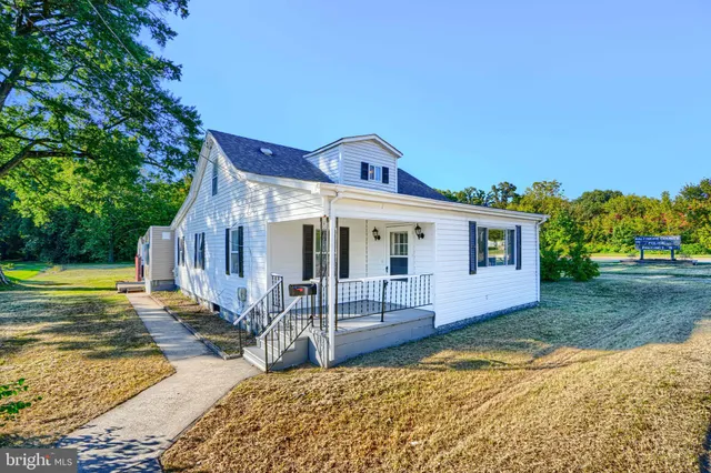 $323,895 | 212 North Marlyn Avenue, Essex, MD 21221