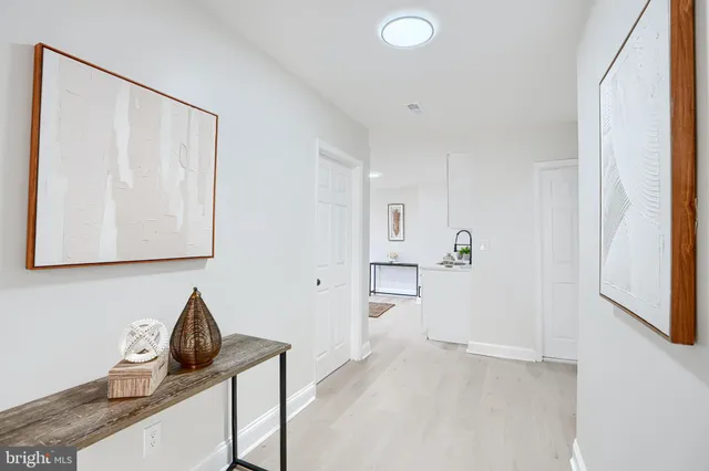 $323,895 | 212 North Marlyn Avenue, Essex, MD 21221