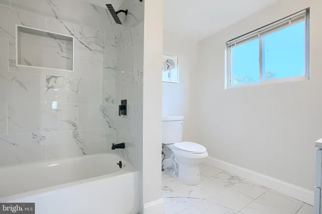 $323,895 | 212 North Marlyn Avenue, Essex, MD 21221