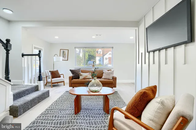 $323,895 | 212 North Marlyn Avenue, Essex, MD 21221