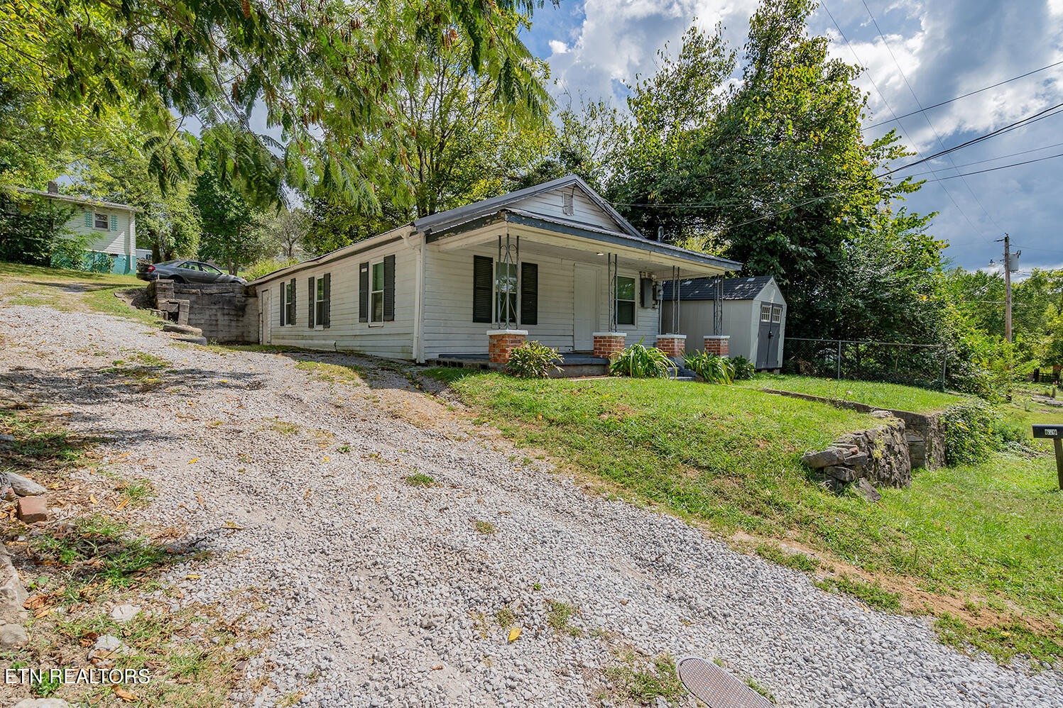679 Demory Road La Follette, TN 37766 - Photo 1 of 19 Gallery Image 1