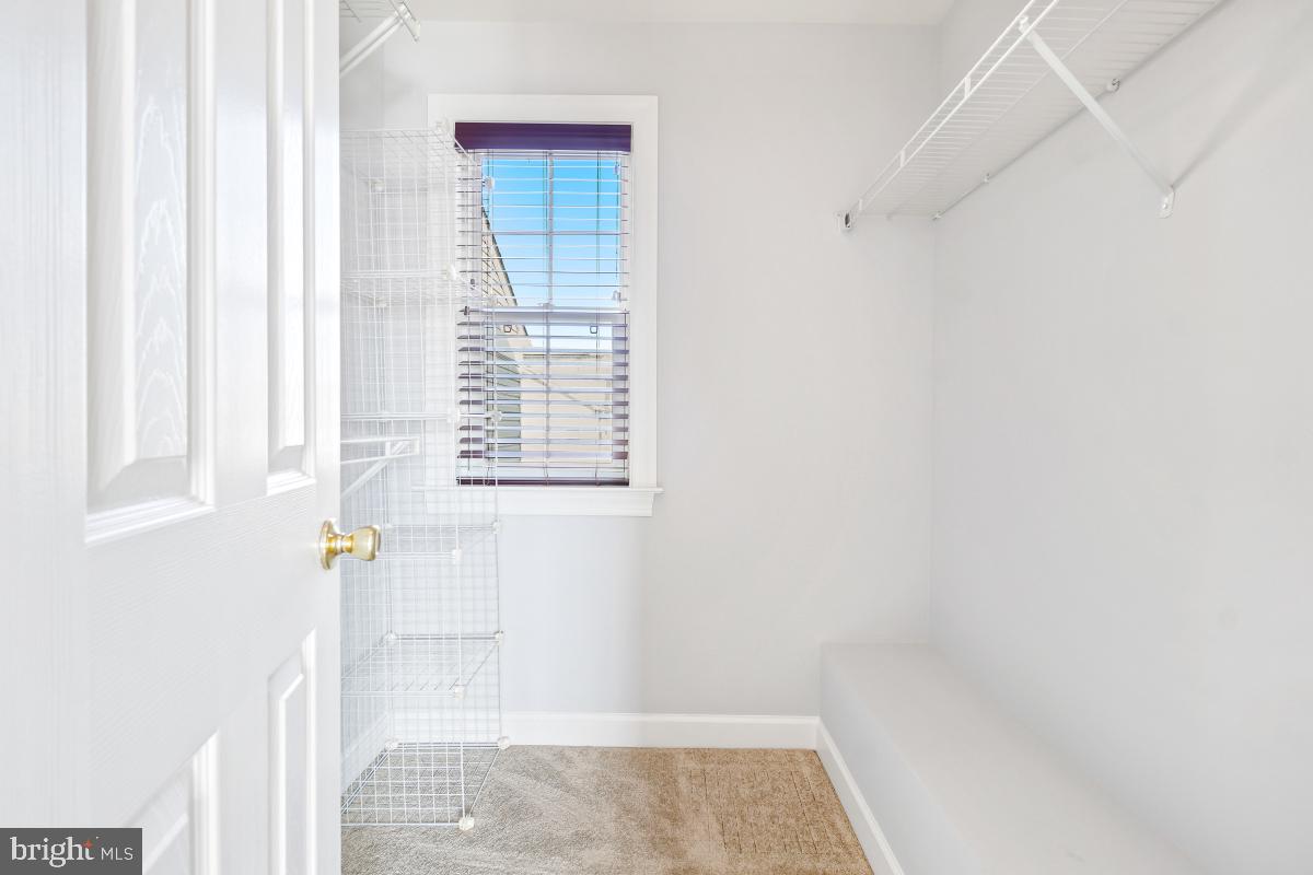 13675 Venturi Lane, Unit 233 Herndon, VA 20171 - Photo 26 of 30 Master Bedroom Closet