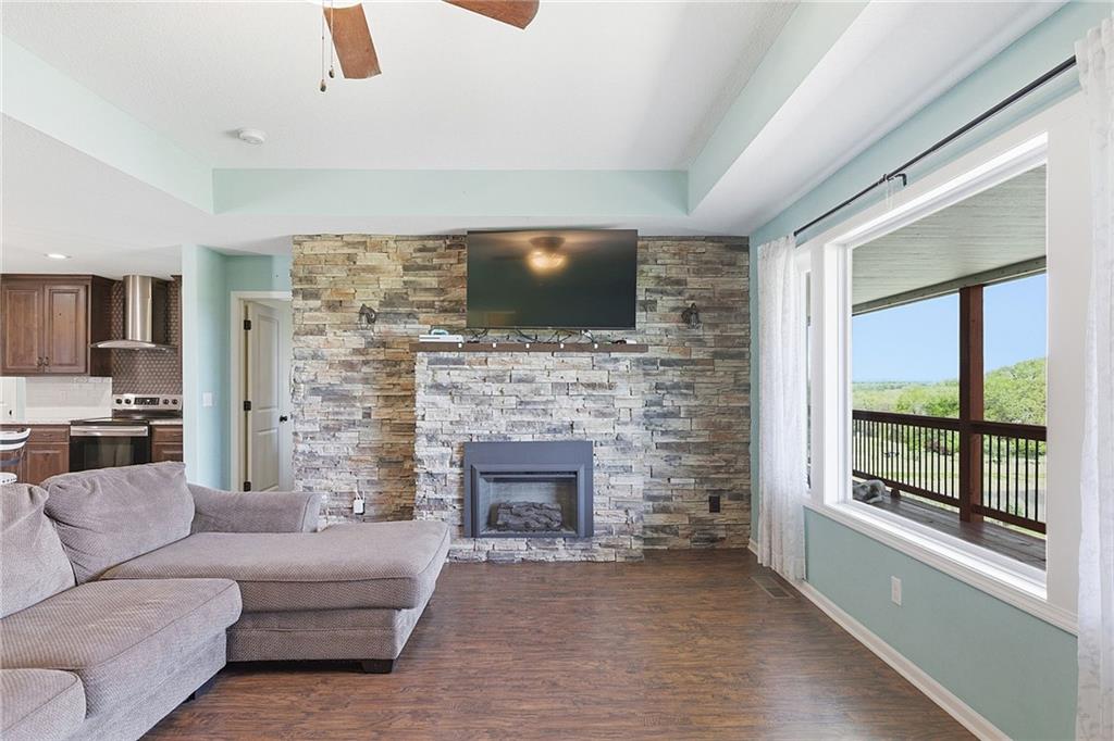 30960 Somerset Road Paola, KS 66071 - Photo 15 of 38