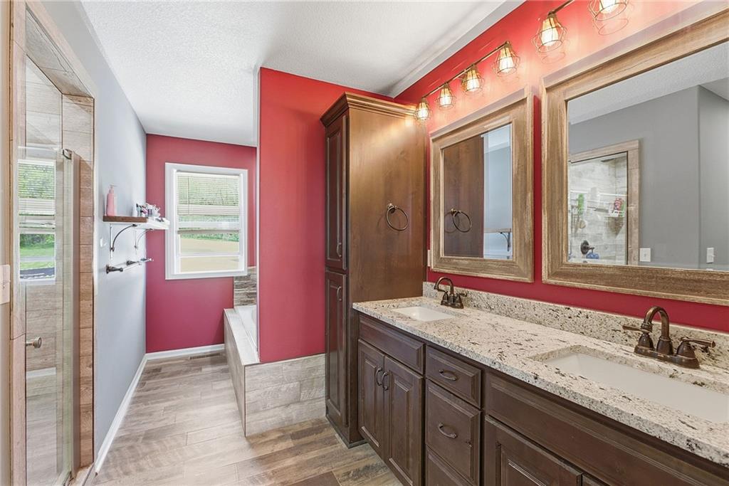 30960 Somerset Road Paola, KS 66071 - Photo 25 of 38