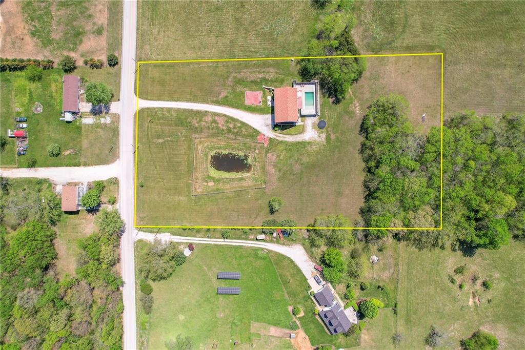 30960 Somerset Road Paola, KS 66071 - Photo 5 of 38