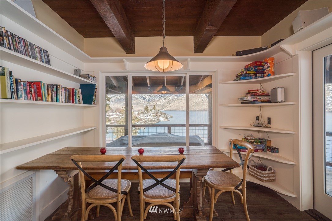 16648 South Lakeshore Road Chelan, WA 98816 - Photo 13 of 24 Gallery Image 13