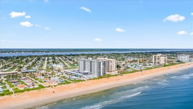 $335,000 | 1415 Ocean Shore Boulevard, Unit 805, Ormond Beach, FL 32176