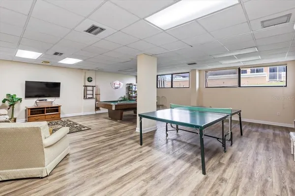 a view of a livingroom with furniture and a livingroom