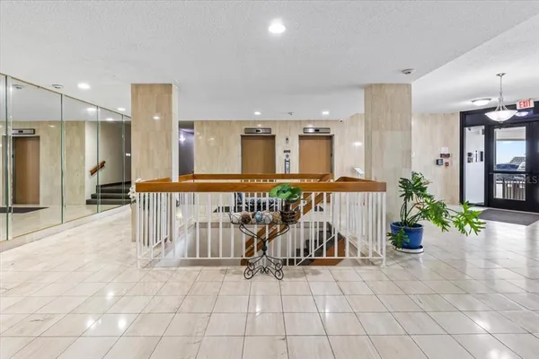 $335,000 | 1415 Ocean Shore Boulevard, Unit 805, Ormond Beach, FL 32176