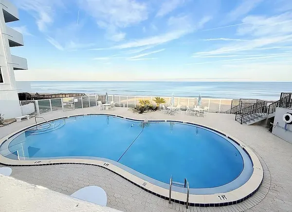 $335,000 | 1415 Ocean Shore Boulevard, Unit 805, Ormond Beach, FL 32176