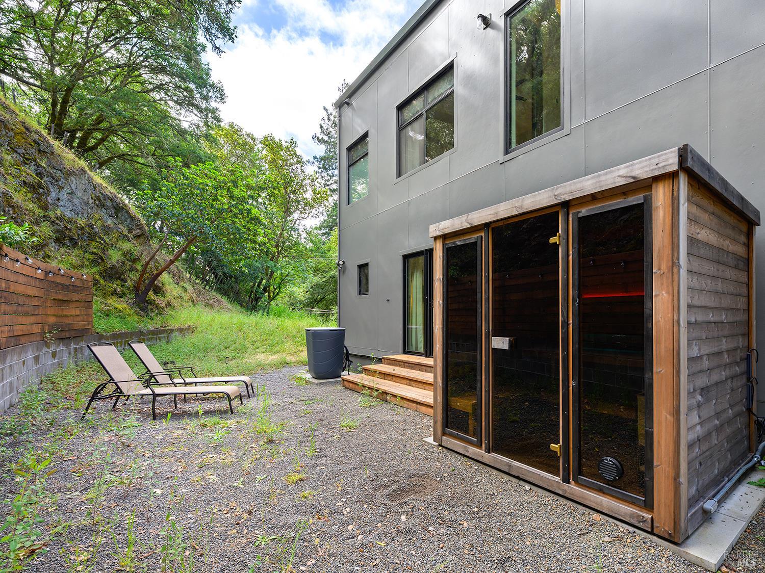 2563 Mill Creek Road Healdsburg, CA 95448 - Photo 29 of 42 a view of backyard with chair