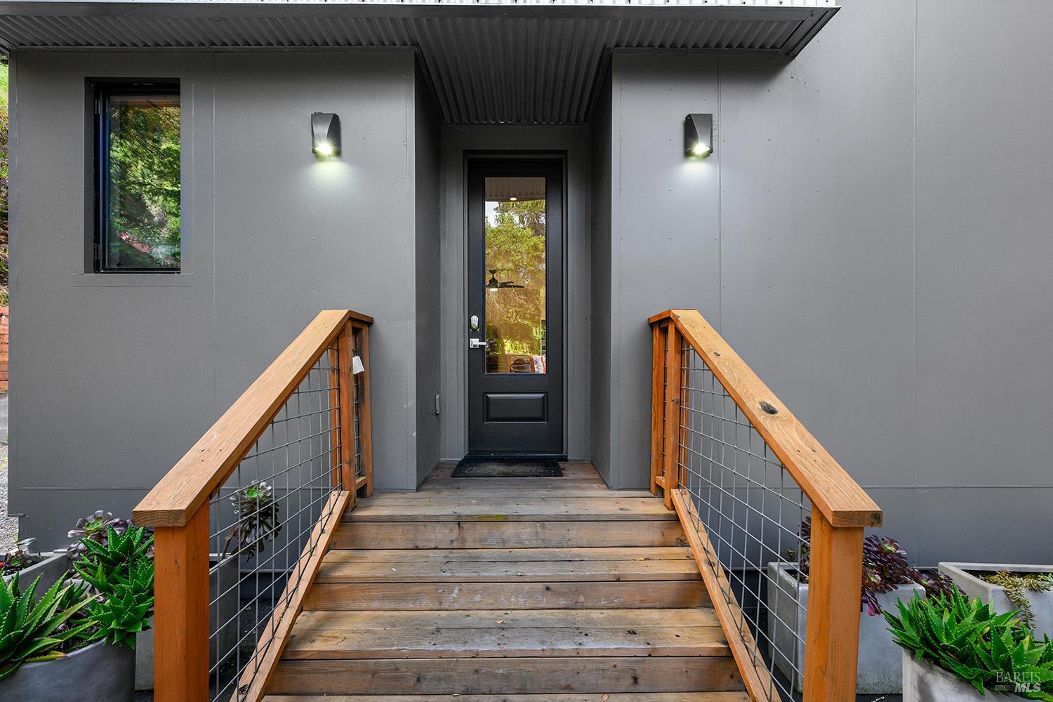 2563 Mill Creek Road Healdsburg, CA 95448 - Photo 9 of 42 a view of entryway