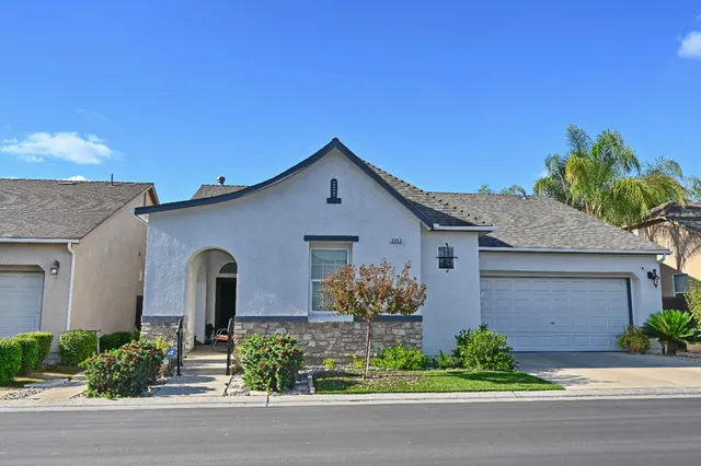 $393,000 | 5553 North Plum Lane, Fresno, CA 93711