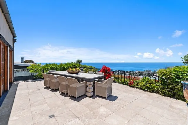 $6,995,000 | 1330 Temple Hills Drive, Laguna Beach, CA 92651