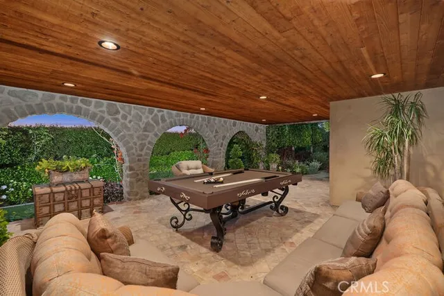 $6,995,000 | 1330 Temple Hills Drive, Laguna Beach, CA 92651