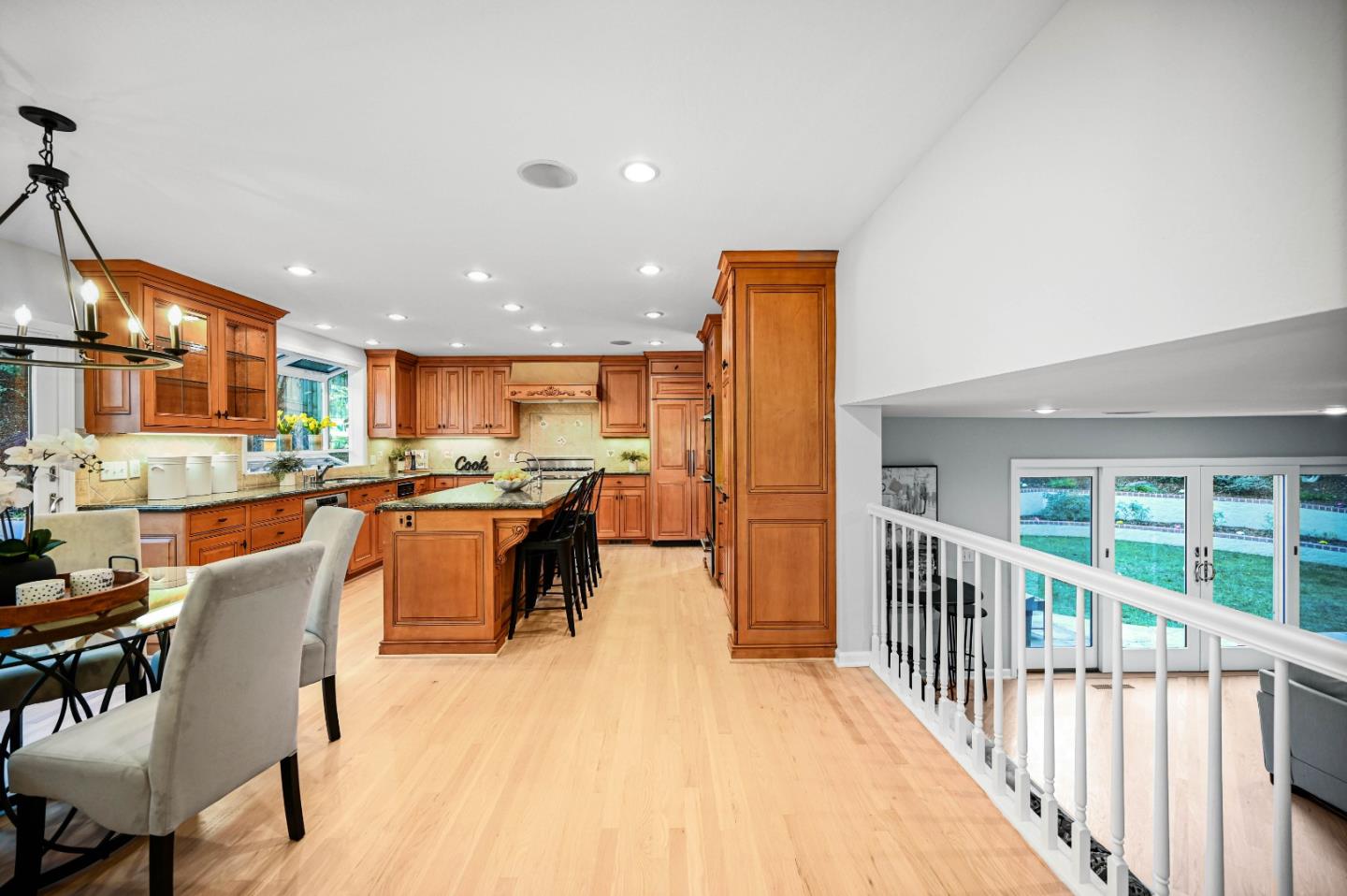 137 Worcester Loop Los Gatos, CA 95030 - Photo 15 of 65