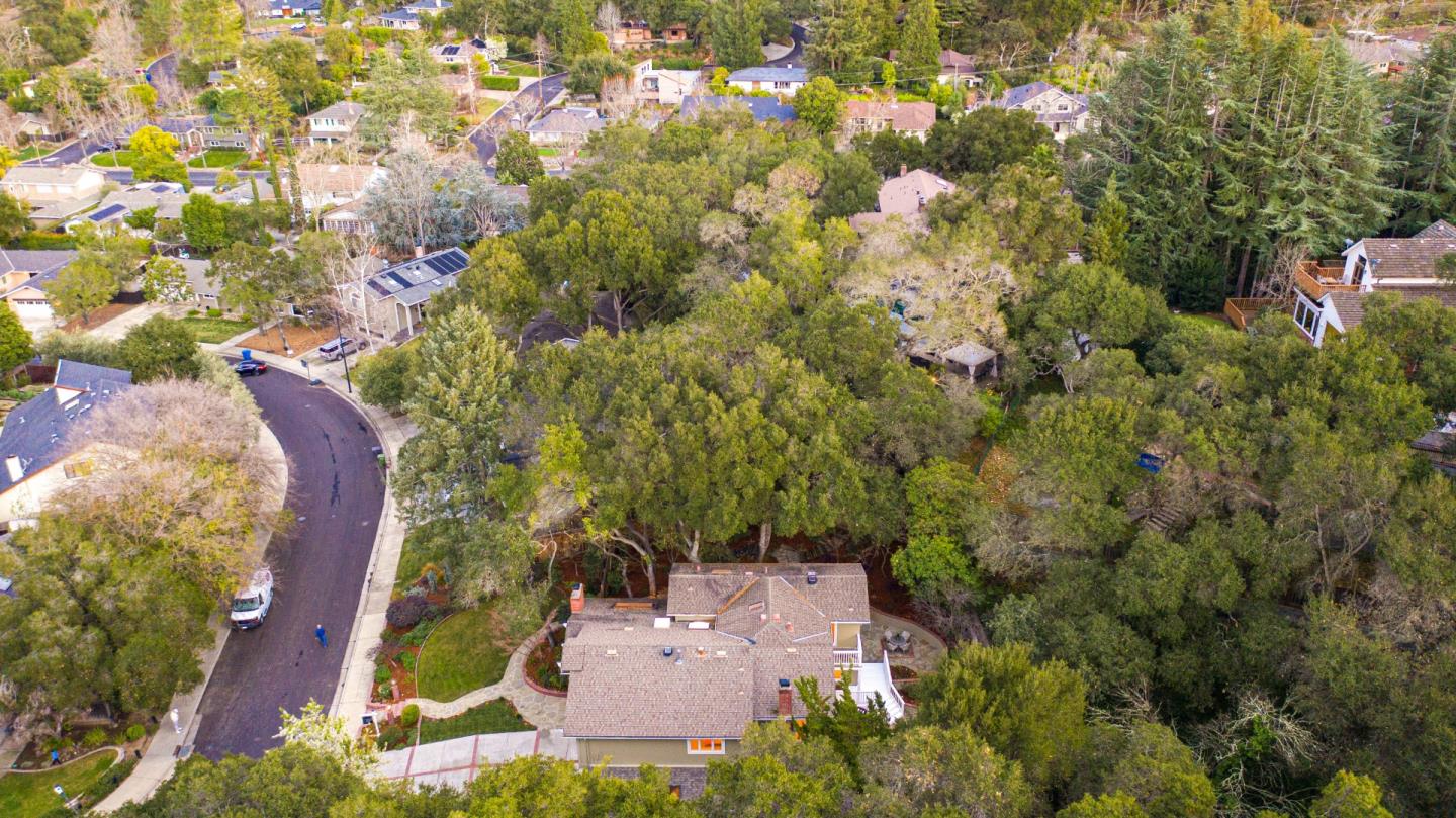 137 Worcester Loop Los Gatos, CA 95030 - Photo 5 of 65